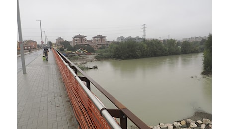 Torrenti esondati, Bologna è sott'acqua