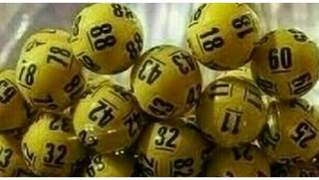 Lotto, SuperEnalotto, Simbolotto e 10eLotto: le combinazioni e i numeri vincenti dell'estrazione di oggi venerdì 22 novembre