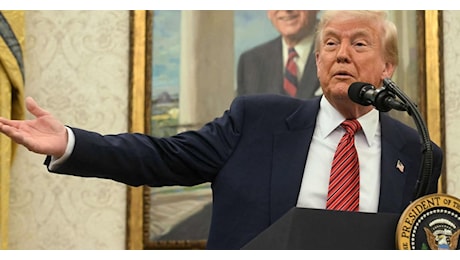 Trump: non disponibile a ritirare dazi sulla Cina del 145%
