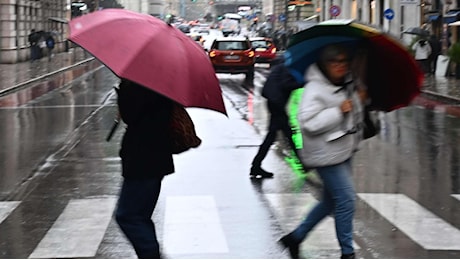 Maltempo, nuova allerta gialla dalle 15 in Liguria per piogge e mareggiata. Gli effetti dell’uragano Kirk in Regione