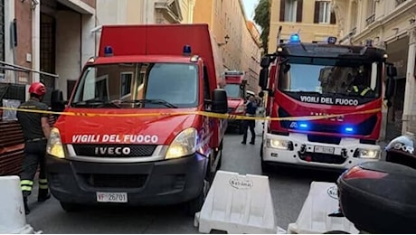 Roma, cade l'ascensore di un palazzo in centro: un morto e due feriti