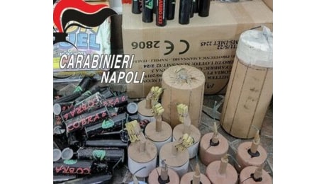 Gragnano, in garage chili di fuochi illegali: carabinieri arrestano 53enne