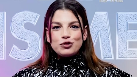 Emma Marrone a This is me: ricorda gli esordi ad Amici con il look black&white a effetto graffiti