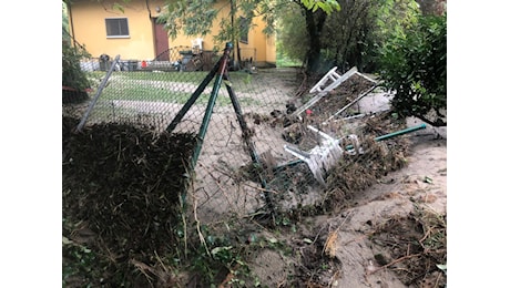 FOTO | VIDEO | Botteghino di Zocca (Bologna) di nuovo sott’acqua: “In casa 30 centimetri in più, è stato peggio del 2023”