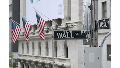 La diretta da Wall Street | Borse Usa chiudono positive, Nasdaq +0,6%. Il bitcoin precipita a 90.000