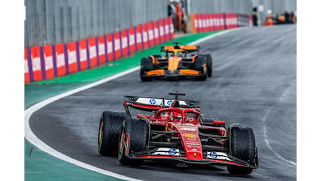 Formula 1, Leclerc: “Siamo più solidi”. Sainz: “Voglio il Mondiale Costruttori”