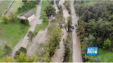 Il volo del drone sulla zona alluvionata di Pianoro