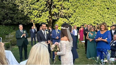 Il matrimonio di Gigi Buffon e Ilaria d'Amico: le foto, gli invitati, le promesse e tutti i dettagli della festa