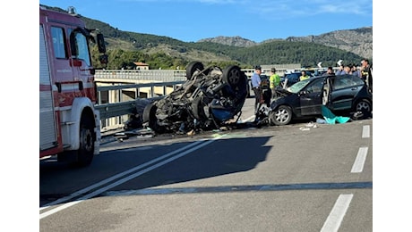 Terribile incidente in Sicilia: 3 morti e 3 bimbi gravemente feriti | DETTAGLI