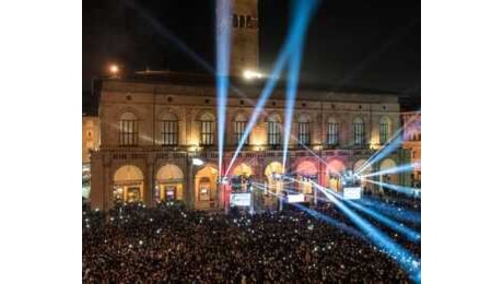 Capodanno in piazza Maggiore: il programma della lunga serata di festa