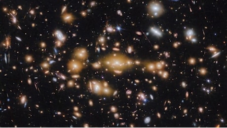 Il telescopio Webb ha individuato 5 gemme cosmiche, utili per scoprire le origini dell'universo