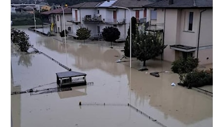 Allerta meteo per maltempo in Emilia Romagna e Marche, le ultime notizie di oggi sull'alluvione. DIRETTA