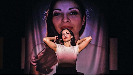 Antonella Carone: Intervista all’Attrice che Rivoluziona il Personal Branding e Celebra la Libertà – 2023