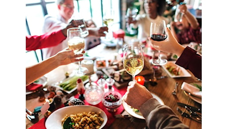 Natale, cosa mangiare prima e dopo le ‘abbuffate’