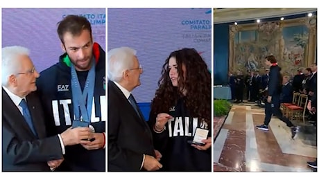 Pilato chiede un selfie, la retromarcia di Ceccon, la mano sulla spalla di Paltrinieri: Mattarella riceve gli atleti olimpici