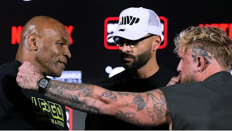 Mike Tyson e Jake Paul cambiano le regole della boxe per il loro incontro: Così avremo più lotta