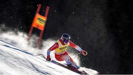 Gino Caviezel, grave infortunio nel superG di Bormio: portato via in elicottero