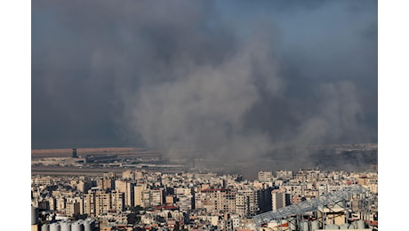 Libano, Israele non si ferma: raid su Beirut, ultime news di oggi sulla guerra