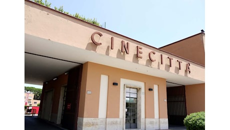 Dopo Moretti, Muccino: Sangiuliano ha messo il cinema italiano in ginocchio