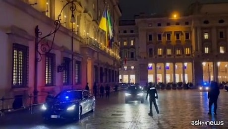 Zelensky arrivato a Palazzo Chigi da Giorgia Meloni