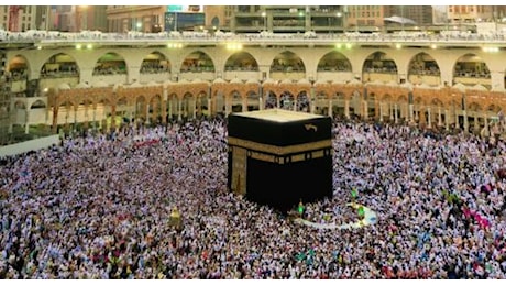 Morti alla Mecca: 'Selezione naturale'. Polemica a Conegliano