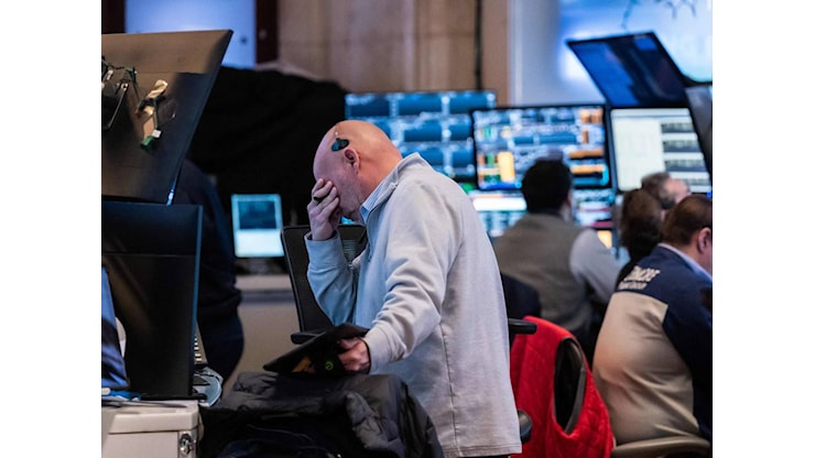 Lagarde: Incertezza eccezionale. La Bce taglia i tassi. Giù le Borse europee | La diretta - il Giornale