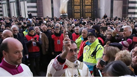 Giubileo, migliaia con l’arcivescovo. Gambelli: Pellegrini di speranza per una società più giusta e sicura