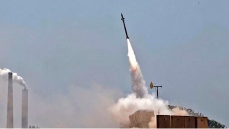 Che cos'è Iron Dome, il sistema di Israele per intercettare i missili