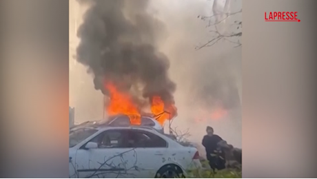 VIDEO Ucraina, 10 morti in raid su Odessa: le immagini dei bersagli colpiti