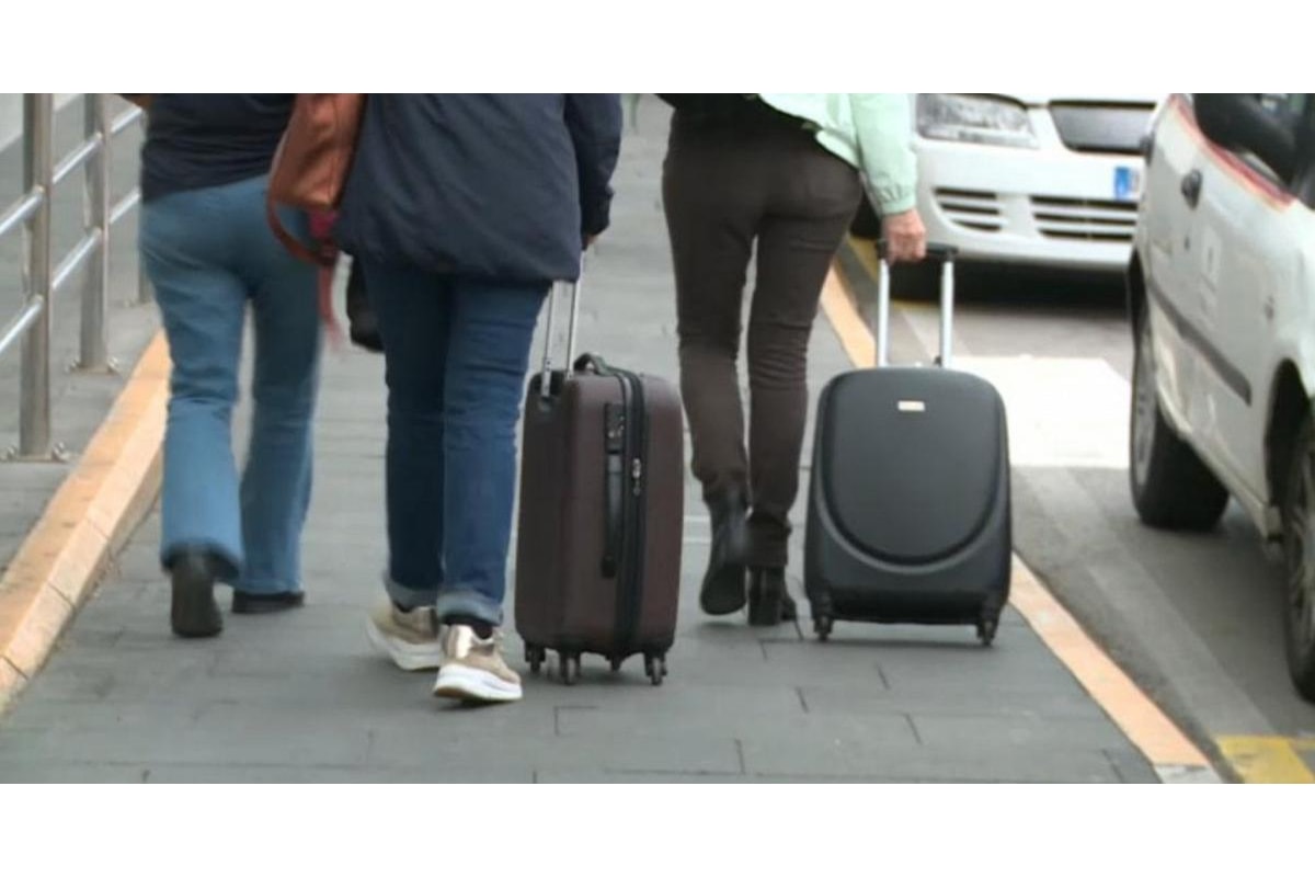 In aeroporto con ordigno bellico in valigia, attivato protocollo Leonardo da Vinci
