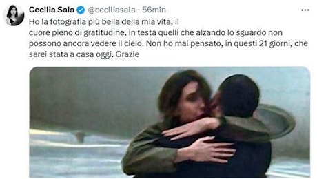 Cecilia Sala, il primo post e le prime parole dopo la liberazione: «La foto più bella della mia vita e il cuore colmo di gratitudine». «Fatico a parlare»