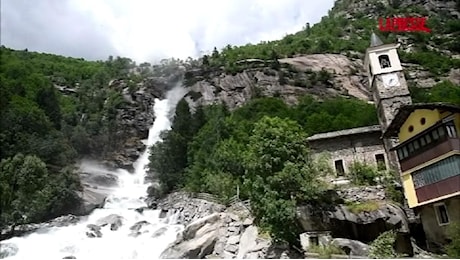 Maltempo in Piemonte, la cascata di Noasca fa ancora paura