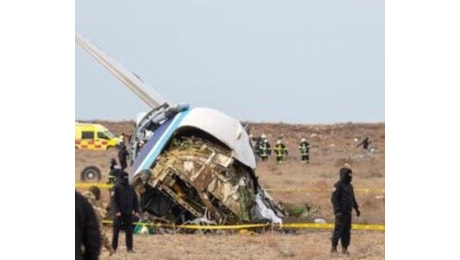 Aereo precipitato in Kazakistan, recuperata seconda scatola nera