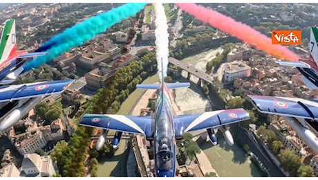 Frecce tricolori, il volo visto dalla cabina di pilotaggio