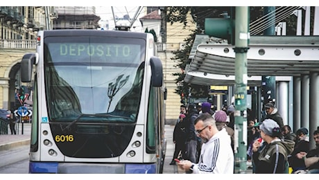 Sciopero trasporto locale, adesioni bulgare. Salvini minaccia i sindacati: “Irresponsabili”