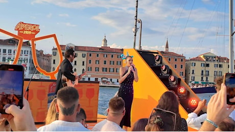 Musica e spettacolo sul pontone per il Redentore a Venezia