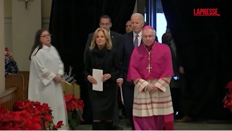 VIDEO New Orleans, Biden incontra famiglie vittime attentato