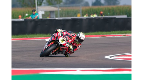 Superbike, al Gp d'Aragon Bautista vince la Superpole Race