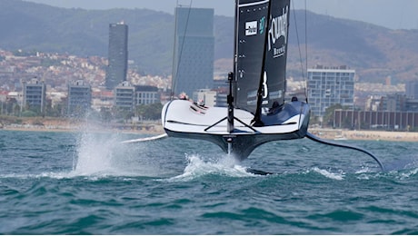 Luna Rossa, al via le semifinali della Louis Vuitton Cup: la coppa tenuta 132 anni, il timoniere sparito, la barca speciale, ecco i rivali di American Magic