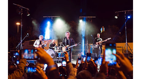 «Le canzoni fan quel che vogliono»: all’autogrill di Fiorenzuola con Ligabue