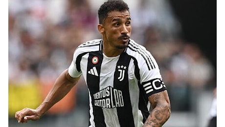 Da Torino: La Juventus cederebbe Danilo al Napoli solo in un caso