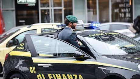 Droga da asporto e corruzione: in manette ex braccio destro di Fugatti e manager della Trento bene