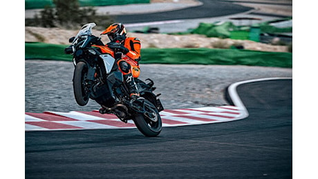 Nuova KTM 1390 Super Adventure S EVO: tutto quello che c'è da sapere [GALLERY]