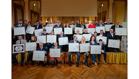 Merano WineFestival: i WineHunter Award Platinum 2024 e gli Honour Award