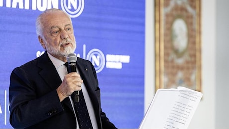 Napoli primo, De Laurentiis 'per scaramanzia non diciamo nulla'