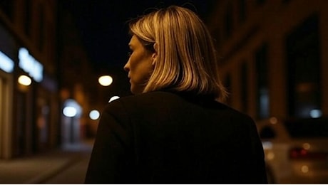 Censis: il 67% delle donne ha paura quando rientra a casa di sera | Stupri a +35% dal 2019, molestata una donna su quattro