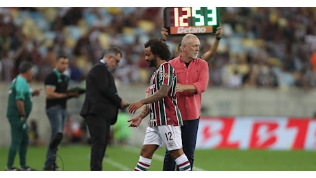 Fluminense, Marcelo litiga con Mano Menezes: l’allenatore annulla il cambio e lo caccia via