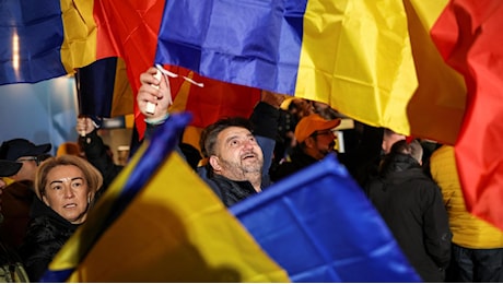 Elezioni in Romania: socialdemocratici in testa, ma l'estrema destra si fa avanti